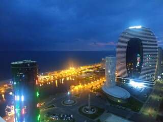 Апарт-отели ORBI City BATUMI Батуми Номер-студио с видом на море-13